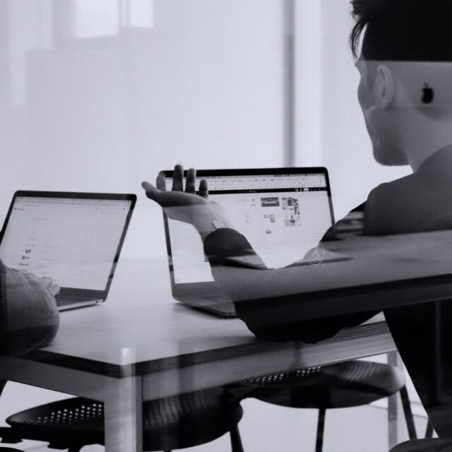 Sul on keeruline IT probleem? Pane meid proovile, sest väljakutsed meile meeldivad. 💪💻Võta ühendust info@visioline.ee
